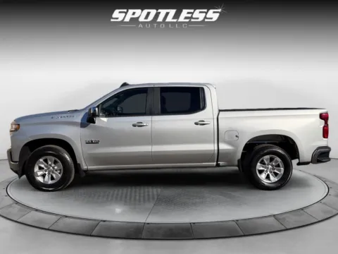 Another view of 2020 Chevrolet Silverado 1500 LT for sale in San Antonio, TX at Spotless Auto San Pedro