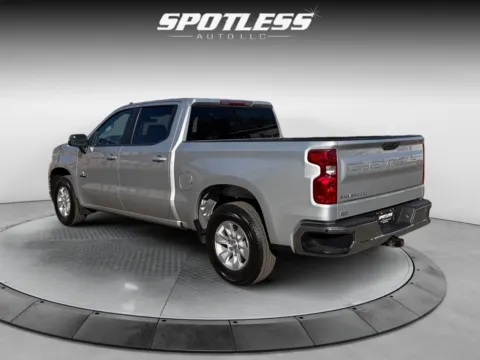 More photos of 2020 Chevrolet Silverado 1500 LT at Spotless Auto San Pedro, TX