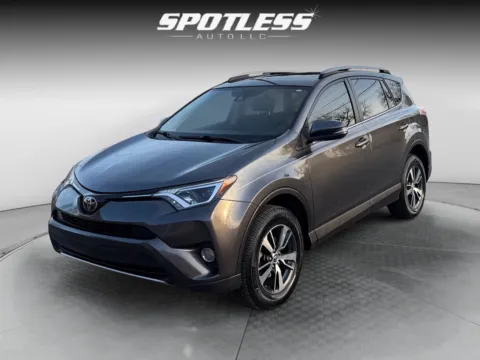 Gray 2018 Toyota RAV4 for sale in San Antonio, TX