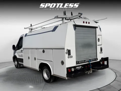 More photos of 2022 Ford Transit 350 HD at Spotless Auto San Pedro, TX