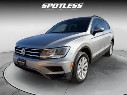 Gray 2019 Volkswagen Tiguan for sale in San Antonio, TX
