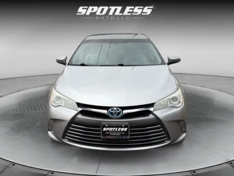 More photos of 2016 Toyota Camry Hybrid at Spotless Auto San Pedro, TX