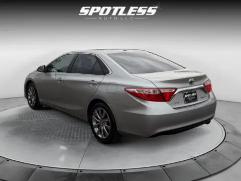 More photos of 2016 Toyota Camry Hybrid at Spotless Auto San Pedro, TX