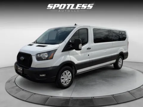 White 2023 Ford Transit for sale in San Antonio, TX