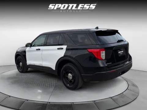 More photos of 2020 Ford Explorer Police Interceptor Utility at Spotless Auto San Pedro, TX