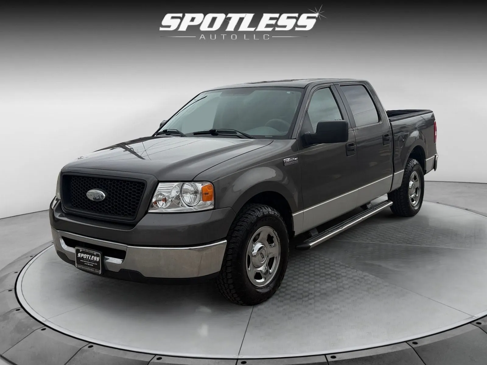 Gray 2006 Ford F-150 XLT for sale in San Antonio, TX