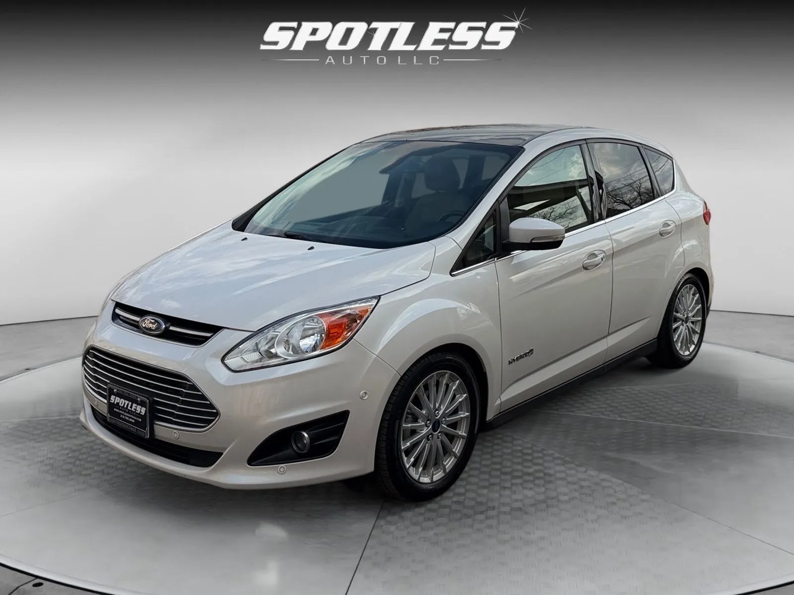 White 2013 Ford C-MAX Hybrid SEL for sale in San Antonio, TX