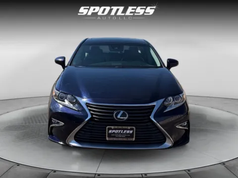 More photos of 2017 Lexus ES 350 at Spotless Auto San Pedro, TX
