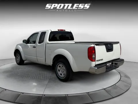 More photos of 2016 Nissan Frontier at Spotless Auto San Pedro, TX