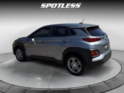 More photos of 2020 Hyundai KONA SE at Spotless Auto San Pedro, TX