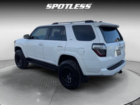 More photos of 2020 Toyota 4Runner at Spotless Auto San Pedro, TX