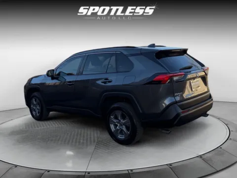 More photos of 2022 Toyota RAV4 Hybrid LE at Spotless Auto San Pedro, TX