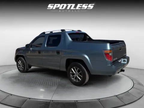 More photos of 2007 Honda Ridgeline RT at Spotless Auto San Pedro, TX