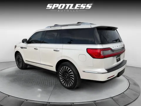More photos of 2019 Lincoln Navigator Black Label at Spotless Auto San Pedro, TX