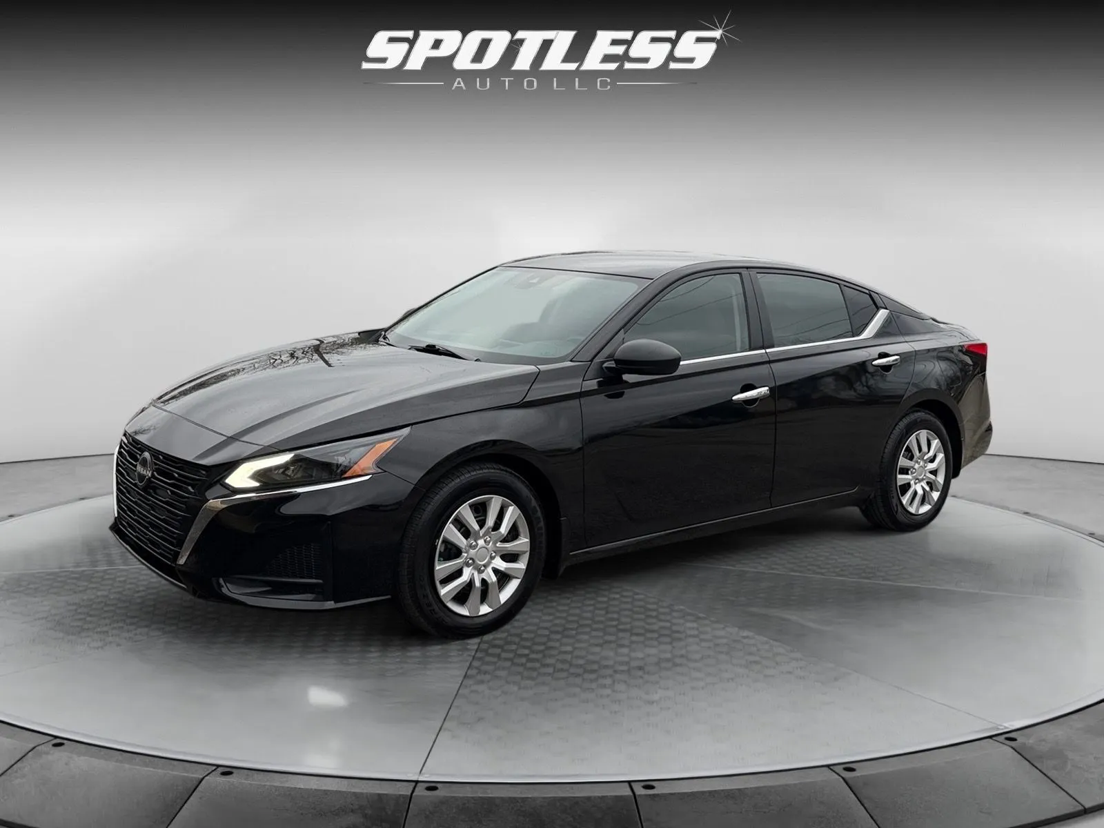 Black 2024 Nissan Altima 2.5 S for sale in San Antonio, TX