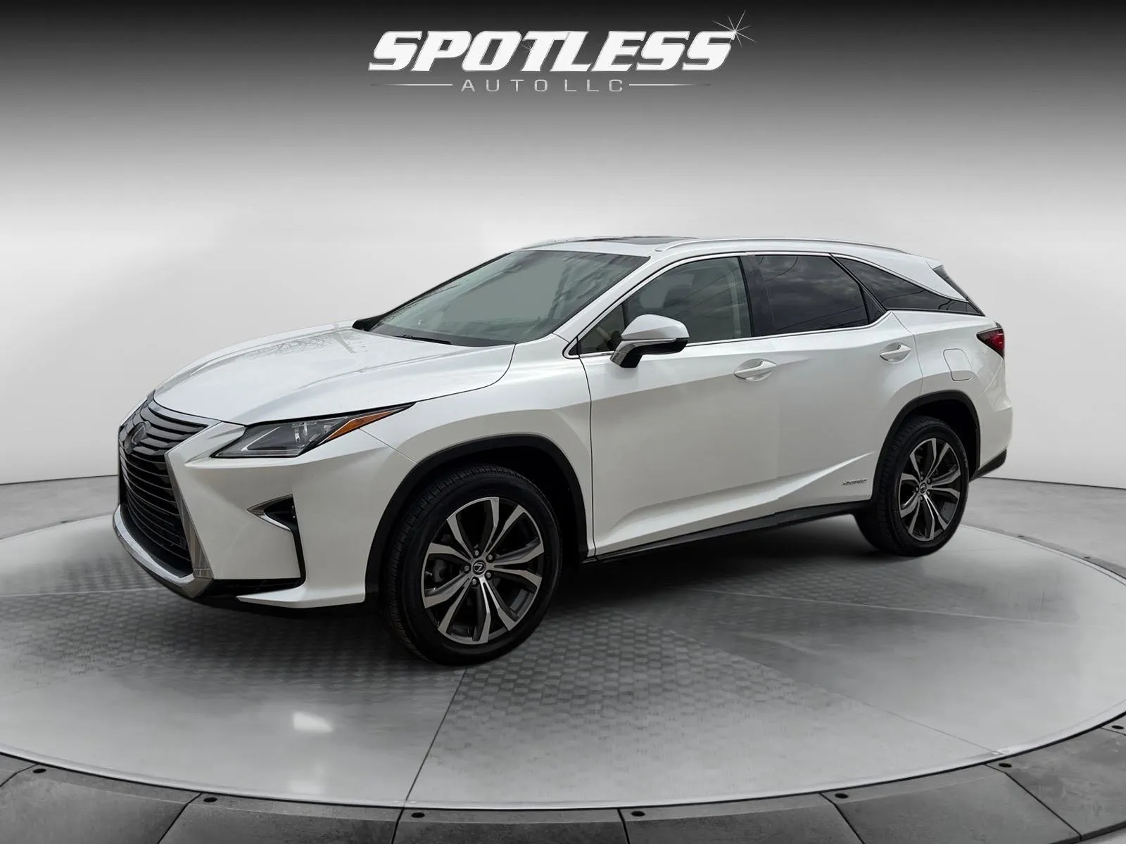 White 2018 Lexus RX 450hL for sale in San Antonio, TX