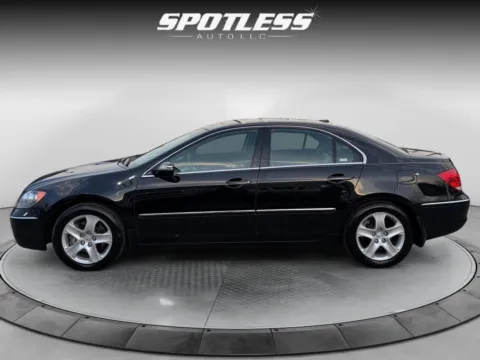 More photos of 2006 Acura RL SH-AWD w/Navi at Spotless Auto San Pedro, TX