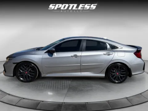 More photos of 2020 Honda Civic Si at Spotless Auto San Pedro, TX