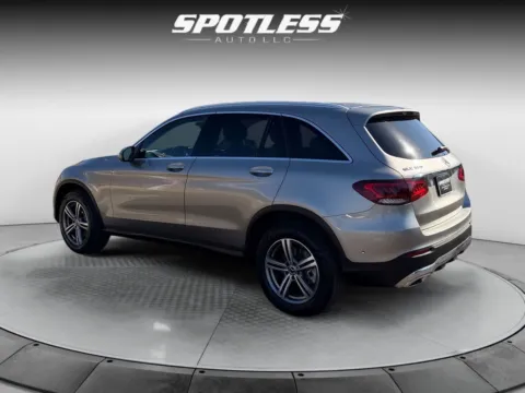 More photos of 2021 Mercedes-Benz GLC 300 at Spotless Auto San Pedro, TX