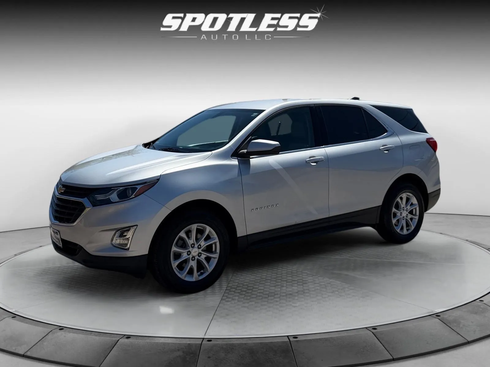Silver 2019 Chevrolet Equinox LT for sale in San Antonio, TX
