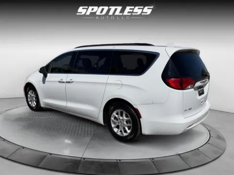 More photos of 2020 Chrysler Voyager LX at Spotless Auto San Pedro, TX