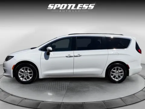 Another view of 2020 Chrysler Voyager LX for sale in San Antonio, TX at Spotless Auto San Pedro