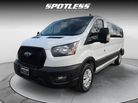 White 2022 Ford Transit 350 XL for sale in San Antonio, TX