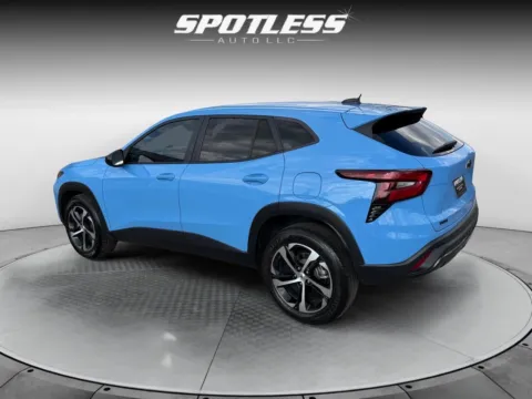 More photos of 2024 Chevrolet Trax RS at Spotless Auto Loop 1604, TX