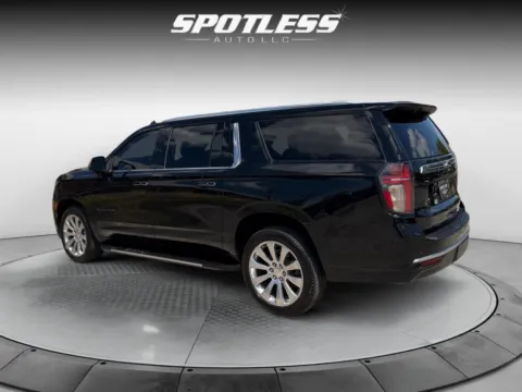 More photos of 2021 Chevrolet Suburban Premier at Spotless Auto San Pedro, TX