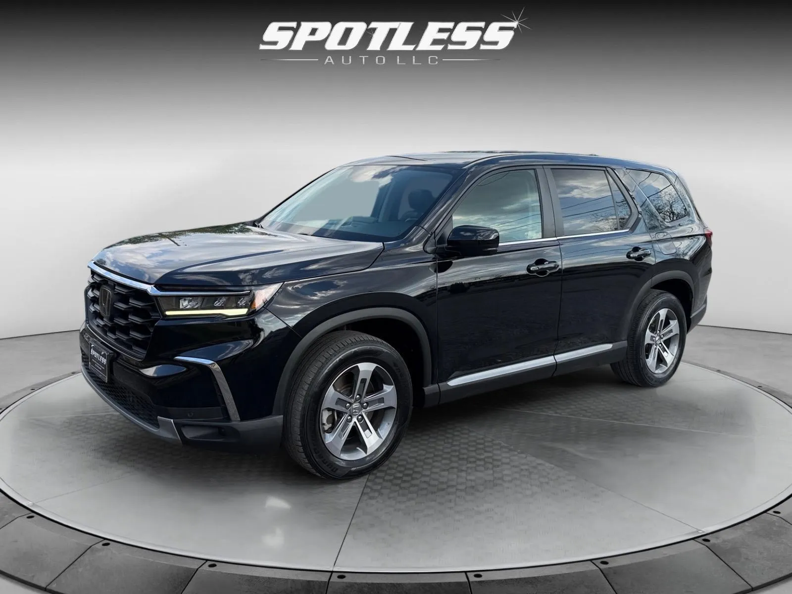 2025 Honda Pilot EX-L 2WD's photo