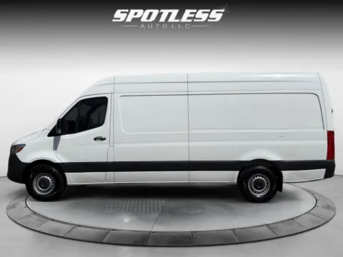 More photos of 2023 Mercedes-Benz Sprinter 2500 at Spotless Auto San Pedro, TX