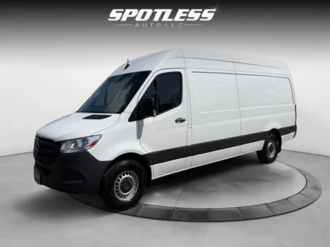 White 2023 Mercedes-Benz Sprinter 2500 for sale in San Antonio, TX