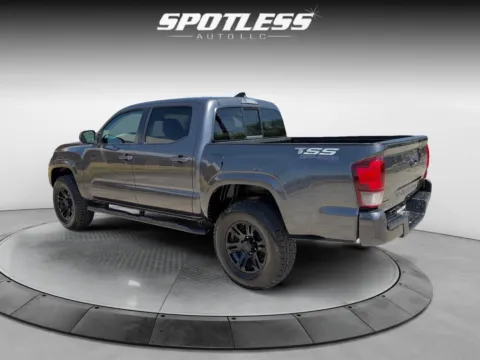 More photos of 2021 Toyota Tacoma at Spotless Auto San Pedro, TX