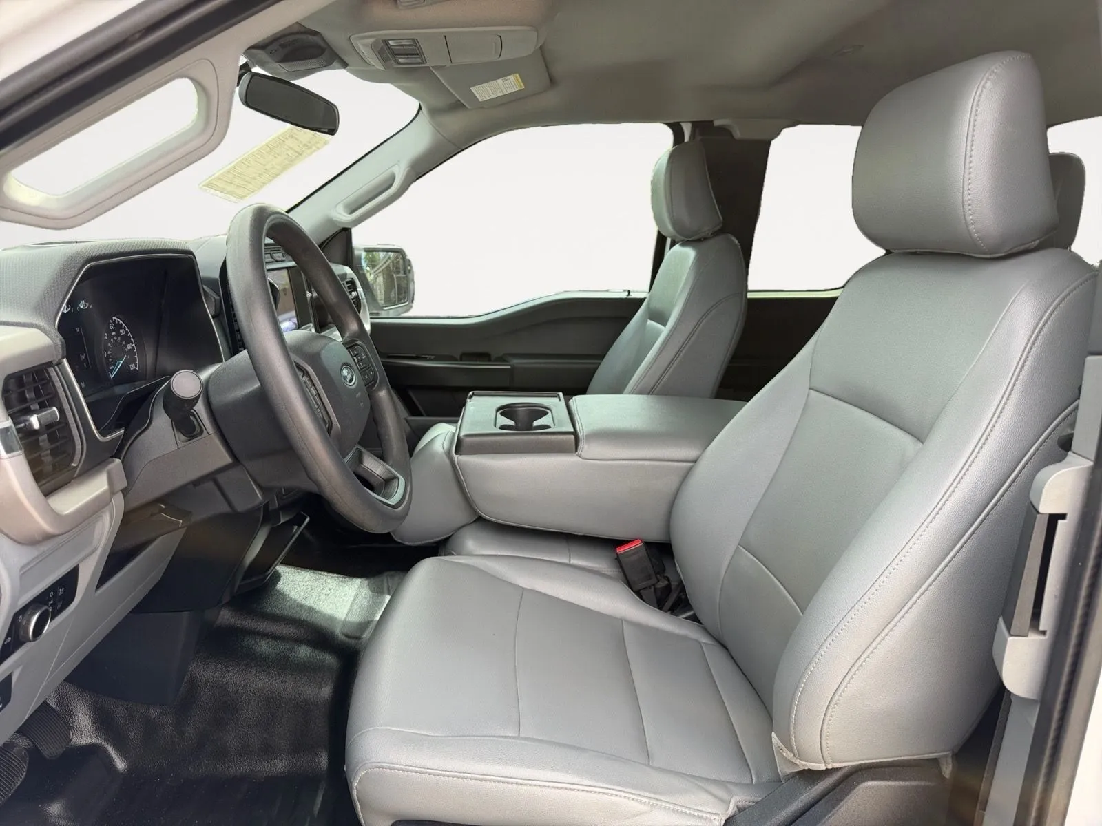Ford F-150 photo 19
