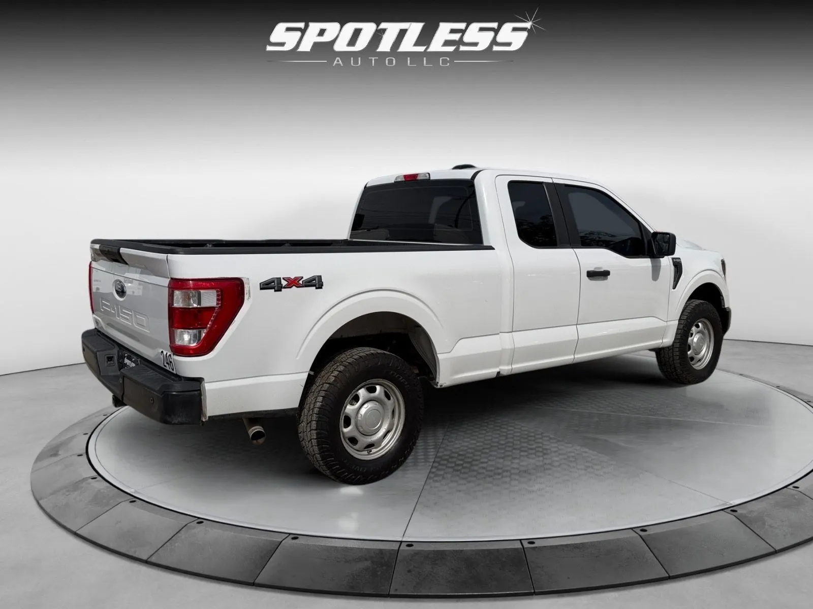 Ford F-150 photo 7