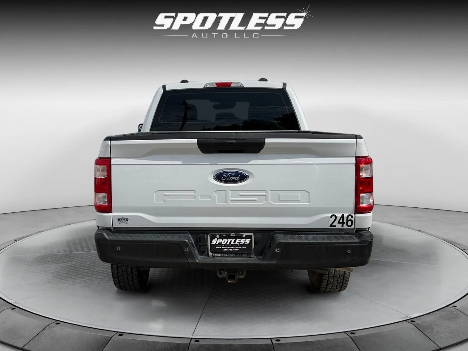 Ford F-150 photo 6