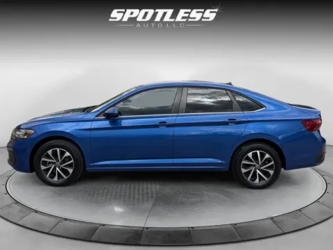 More photos of 2023 Volkswagen Jetta S at Spotless Auto San Pedro, TX