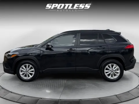 More photos of 2023 Toyota Corolla Cross LE at Spotless Auto San Pedro, TX