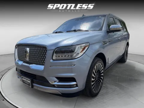Another view of 2018 Lincoln Navigator Black Label for sale in San Antonio, TX at Spotless Auto San Pedro