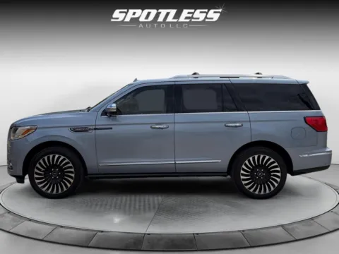 More photos of 2018 Lincoln Navigator Black Label at Spotless Auto San Pedro, TX