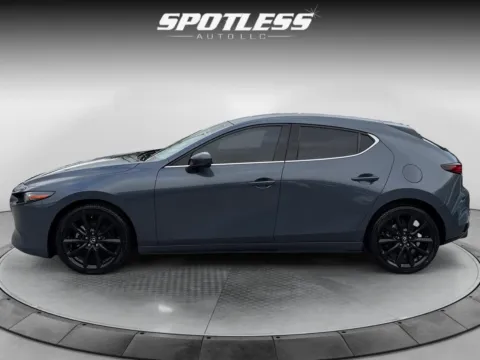 More photos of 2021 Mazda Mazda3 Hatchback Premium at Spotless Auto San Pedro, TX