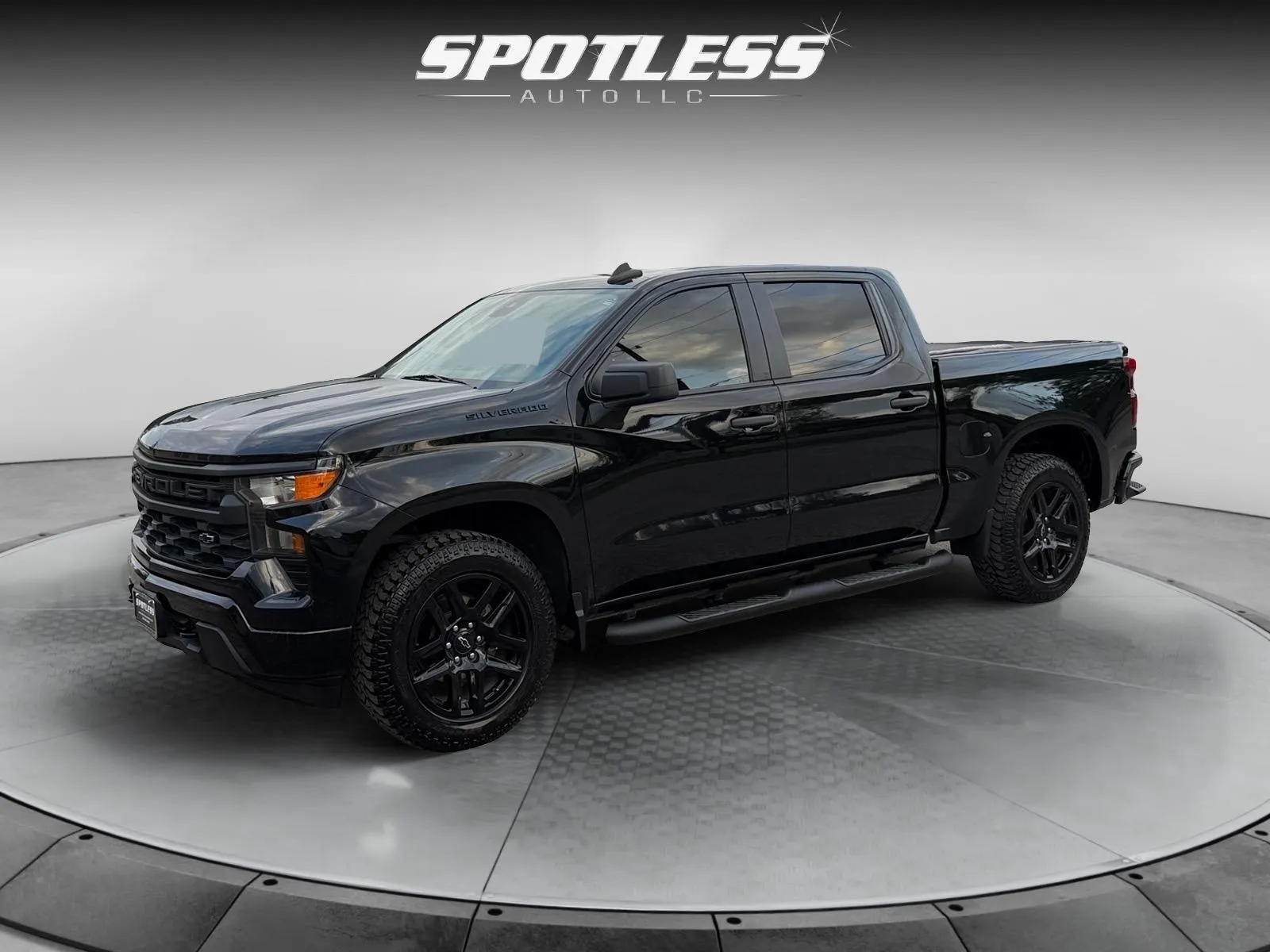 Black 2022 Chevrolet Silverado 1500 Custom for sale in San Antonio, TX