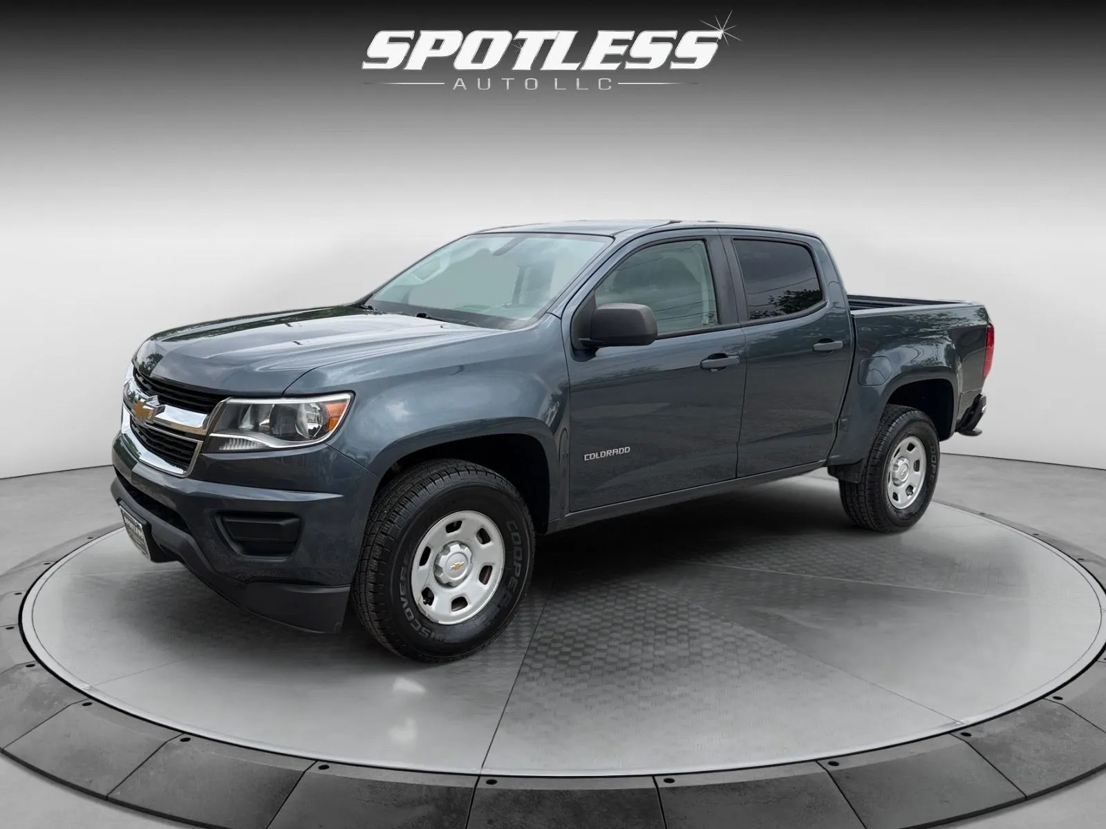Gray 2020 Chevrolet Colorado Work Truck for sale in San Antonio, TX