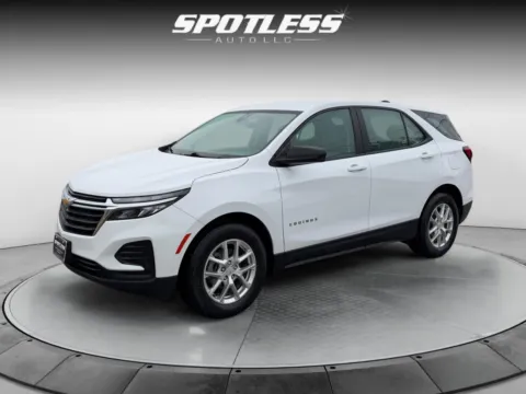 White 2024 Chevrolet Equinox LS for sale in San Antonio, TX