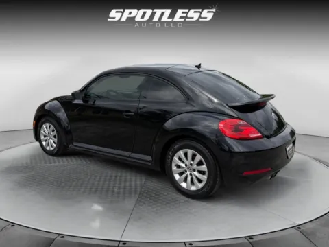 More photos of 2015 Volkswagen Beetle at Spotless Auto San Pedro, TX