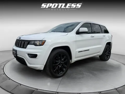 Another view of 2018 Jeep Grand Cherokee for sale in San Antonio, TX at Spotless Auto San Pedro