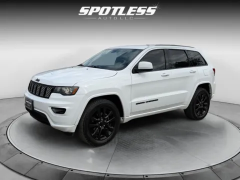 White 2018 Jeep Grand Cherokee for sale in San Antonio, TX