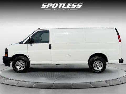 More photos of 2021 Chevrolet Express 2500 at Spotless Auto San Pedro, TX