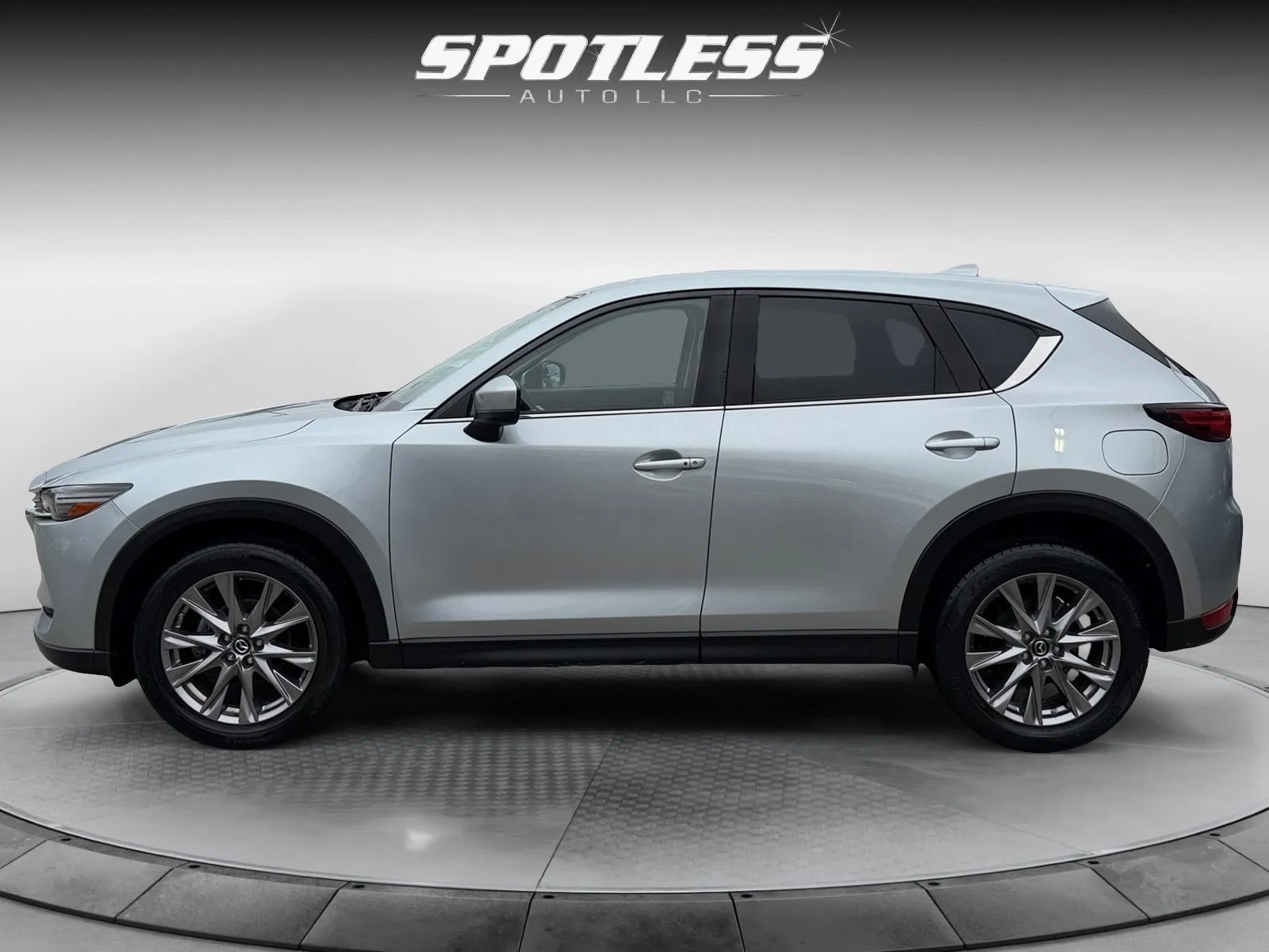 Mazda CX-5 photo 3