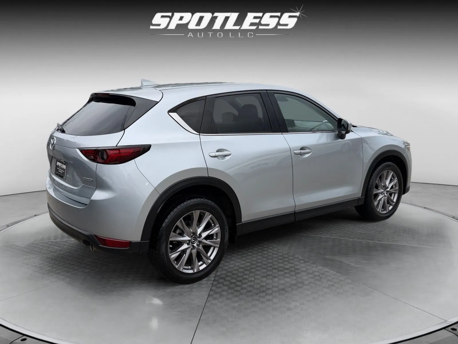 Mazda CX-5 photo 9